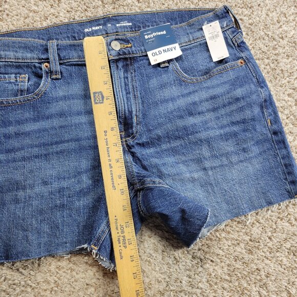 Old Navy Boyfriend Shorts Womens 12 Denim Dark Wash Raw Hem Tags - Picture 4 of 6